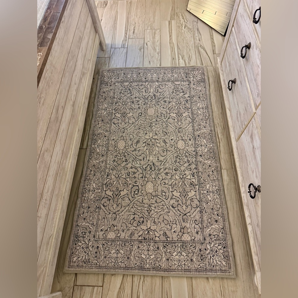Ruggable Montreal Natural Stone Washable
Rug + Pad System 3 X 5